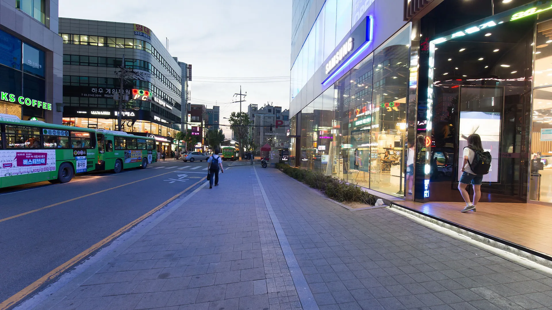 ソウル特別市Locohouseアパートメント
